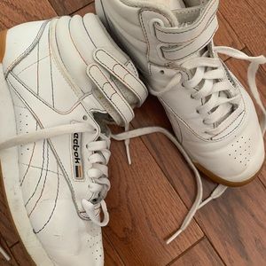 Reebok Retro Sneakers